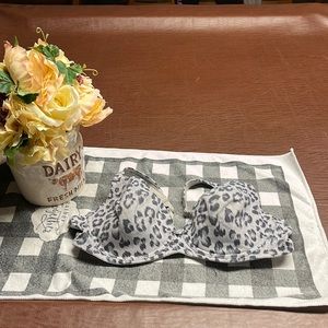 Used Victoria Secret leopard print adjustable strap light padding